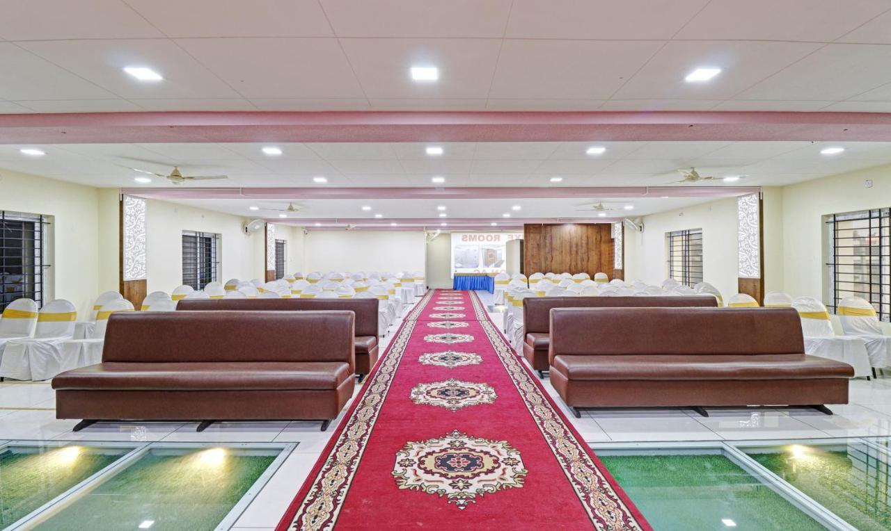 Treebo Skanda Suites Kumbalgod Ngoại thất bức ảnh