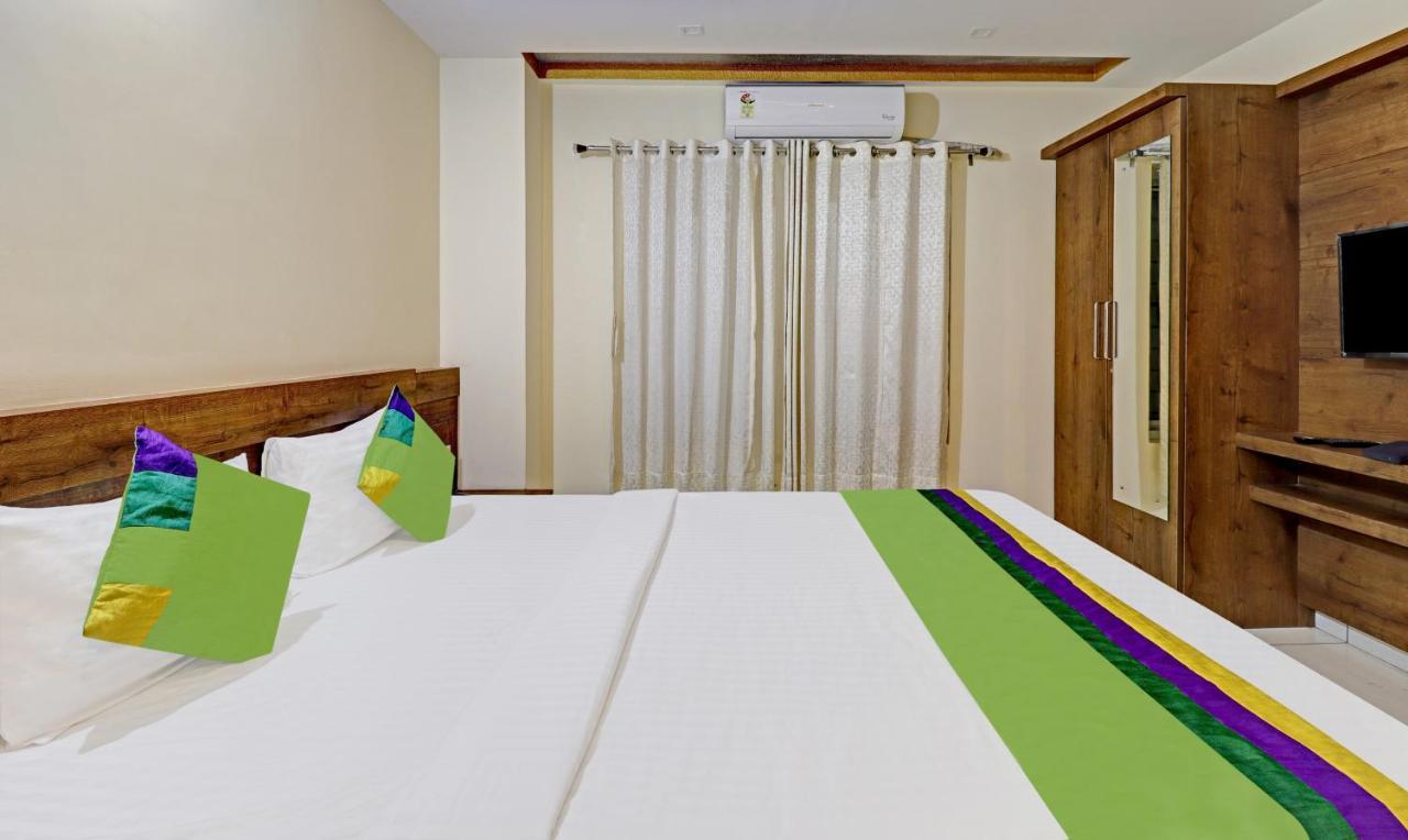 Treebo Skanda Suites Kumbalgod Ngoại thất bức ảnh