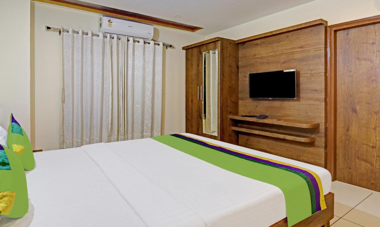 Treebo Skanda Suites Kumbalgod Ngoại thất bức ảnh