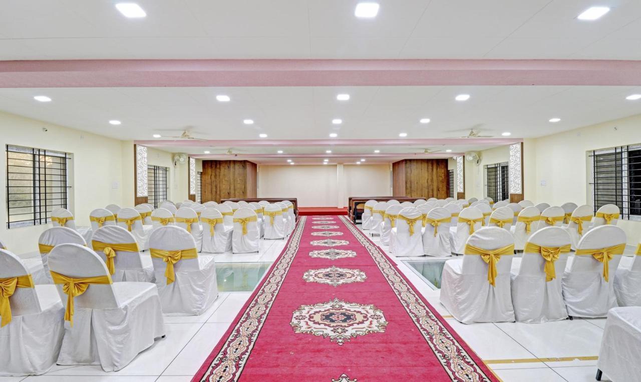 Treebo Skanda Suites Kumbalgod Ngoại thất bức ảnh